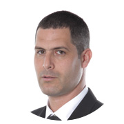עו"ד אופיר סטרשנוב